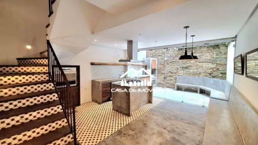 Casa de Condomínio com 4 Quartos para alugar, 220m² no Jardim Ampliação, São Paulo