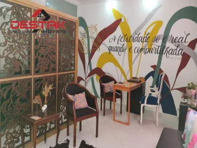 Imóvel Comercial à venda, 300m² no Vila Vianelo, Jundiaí