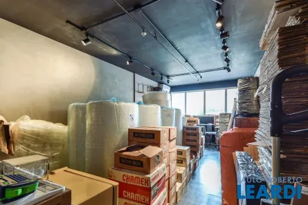 Sala Comercial à venda, 27m² no Água Branca, São Paulo