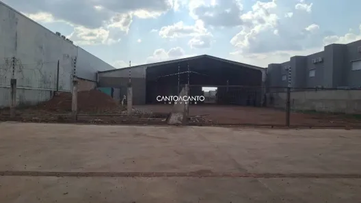Galpão/Depósito/Armazém para alugar, 900m² no Setor Industrial Sul, Sinop