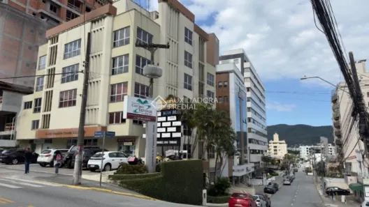 Sala Comercial à venda, 41m² no Trindade, Florianópolis
