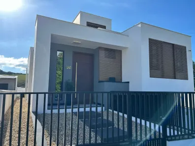 Casa com 3 Quartos à venda, 327m² no Centro, Águas Mornas