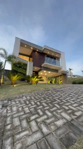 Casa de Condomínio com 3 Quartos à venda, 252m² no Cézar de Souza, Mogi das Cruzes