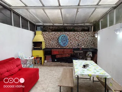 Sobrado com 2 Quartos à venda, 121m² no Jardim Dayse, Ferraz de Vasconcelos