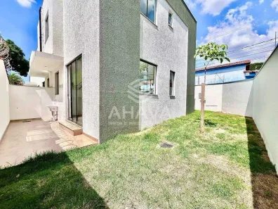 Casa com 3 Quartos à venda, 156m² no Candelária, Belo Horizonte