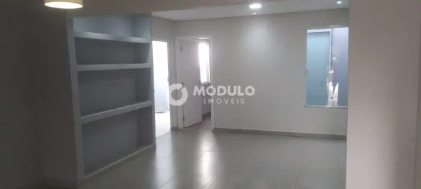 Casa de Condomínio com 2 Quartos à venda, 54m² no Aclimação, Uberlândia