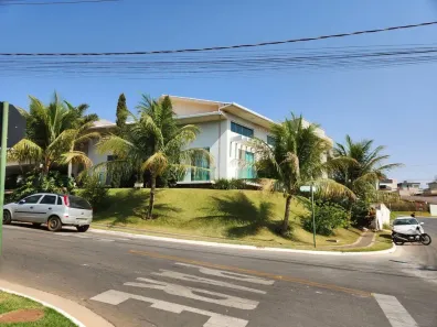 Casa de Condomínio com 4 Quartos à venda, 243m² no Condomínio do Lago 1ª Etapa, Goiânia