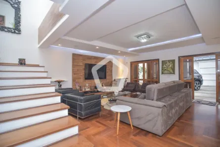 Casa com 3 Quartos à venda, 350m² no Vila Monumento, São Paulo