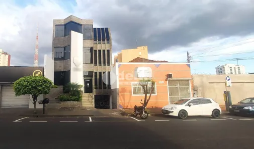Ponto Comercial para alugar, 35m² no Centro, Uberlândia
