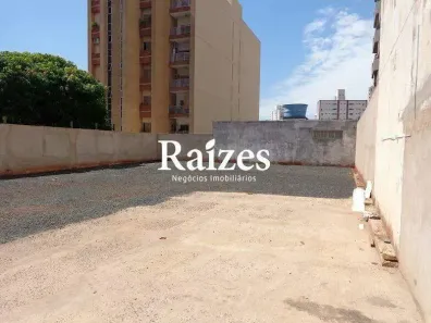 Lote/Terreno à venda, 104m² no Martins, Uberlândia