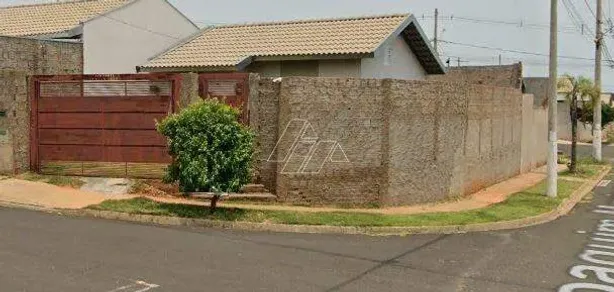 Casa com 2 Quartos para alugar, 49m² no Residencial Salvador Bassalobre (Padre Nóbrega), Marília