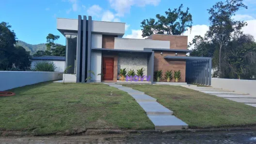 Casa de Condomínio com 3 Quartos à venda, 124m² no Ubatiba, Maricá