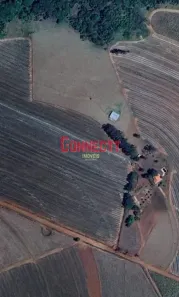Fazenda/Sítio com 4 Quartos à venda, 10m² no Cajuru, Cajuru