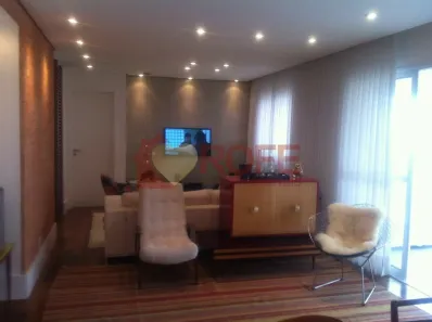 Apartamento com 3 Quartos para alugar, 123m² no Vila Congonhas, São Paulo