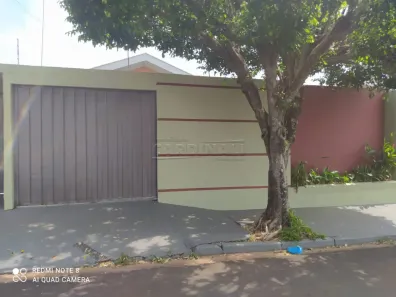 Casa com 3 Quartos à venda, 203m² no Vila Xavier (Vila Xavier), Araraquara