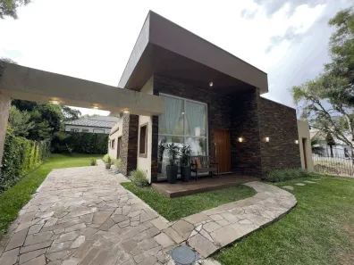Casa com 3 Quartos à venda, 184m² no Carniel, Gramado