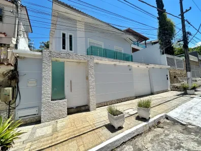 Casa com 3 Quartos à venda, 320m² no Palmeiras, Nova Iguaçu