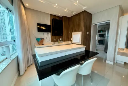 Apartamento com 3 Quartos à venda, 130m² no Centro, Balneário Camboriú