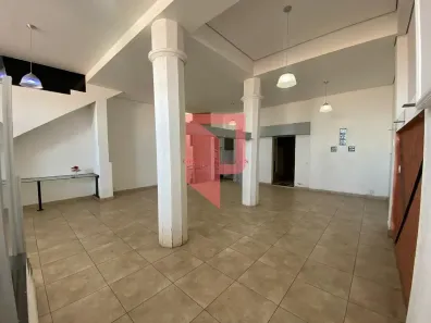 Sala Comercial para alugar, 200m² no Caiçara-Adelaide, Belo Horizonte