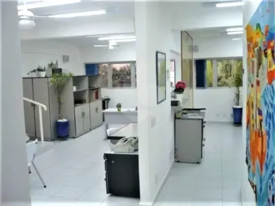 Prédio Comercial à venda, 600m² no Chácara Inglesa, São Paulo