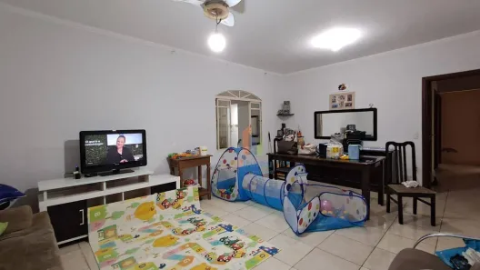 Imóvel Comercial com 3 Quartos à venda, 200m² no Jardim das Paineiras, Hortolândia