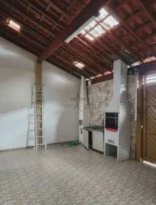 Casa com 2 Quartos à venda, 69m² no Jardim Santa Marina, Jacareí