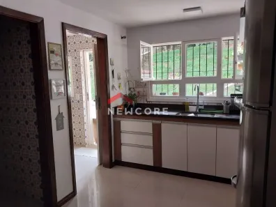 Fazenda/Sítio com 4 Quartos à venda, 250m² no Engenho, Itapecerica da Serra