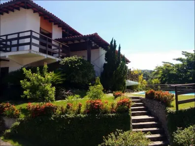 Casa de Condomínio com 5 Quartos à venda, 475m² no Piratininga, Niterói