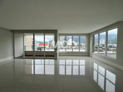 Apartamento com 3 Quartos à venda, 181m² no Centro, Jaraguá do Sul