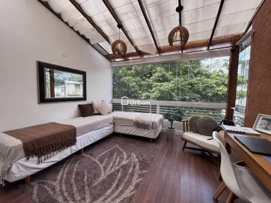 Casa de Condomínio com 3 Quartos à venda, 210m² no Jardim Rebelato, Cotia