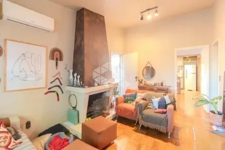 Casa com 3 Quartos à venda, 129m² no Medianeira, Porto Alegre