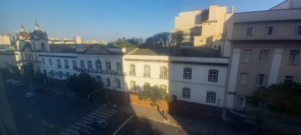 Sala Comercial à venda, 32m² no Centro Histórico, Porto Alegre