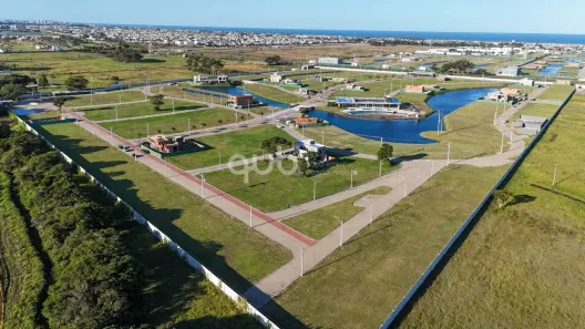 Lote/Terreno à venda, 240m² no , Xangri-Lá