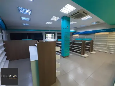 Ponto Comercial com 3 Quartos à venda, 190m² no Teresópolis, Porto Alegre