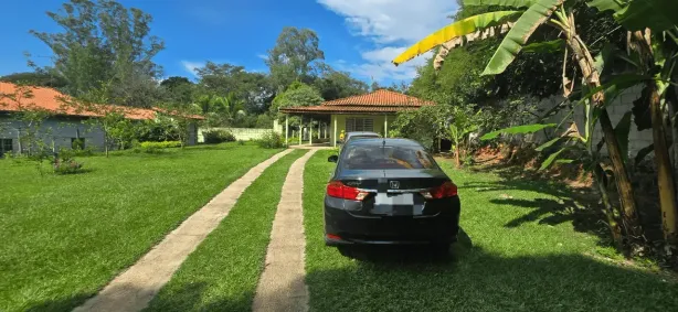 Fazenda/Sítio com 3 Quartos à venda, 2000m² no Recanto dos Camargos, Caçapava