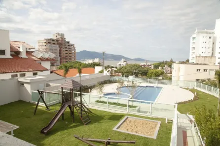 Apartamento com 2 Quartos à venda, 66m² no Coqueiros, Florianópolis