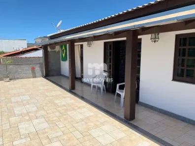 Casa com 3 Quartos à venda, 310m² no São Vicente, Itajaí