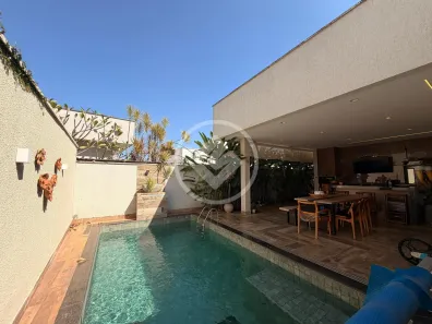Casa de Condomínio com 3 Quartos à venda, 223m² no Residencial Goiânia Golfe Clube, Goiânia
