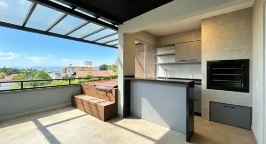Casa com 4 Quartos para alugar, 194m² no Centro, Florianópolis