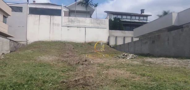Lote/Terreno à venda, 450m² no Condomínio Residencial Jaguary, São José dos Campos