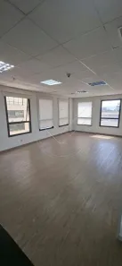 Sala Comercial para alugar, 76m² no Alphaville Industrial, Barueri