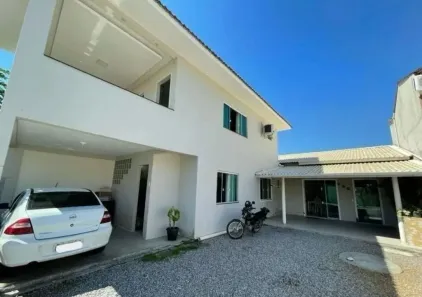Casa com 3 Quartos à venda, 184m² no São Sebastião, Palhoça