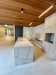 Casa de Condomínio com 4 Quartos à venda, 445m² no Jardim Sul, Uberlândia