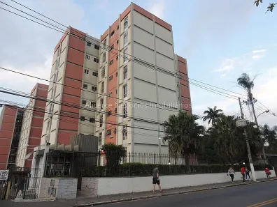 Apartamento com 3 Quartos para alugar, 110m² no Mariano Procópio, Juiz de Fora