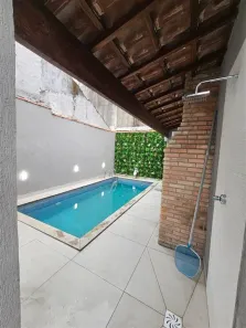Casa com 2 Quartos à venda, 90m² no Mirim, Praia Grande