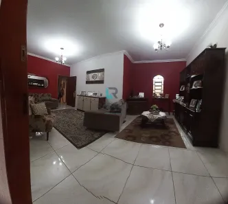 Casa com 3 Quartos à venda, 10m² no Vila Nunes, Lorena