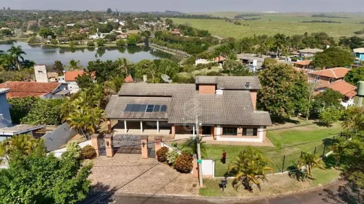 Fazenda/Sítio com 4 Quartos à venda, 400m² no Vale das Laranjeiras, Indaiatuba