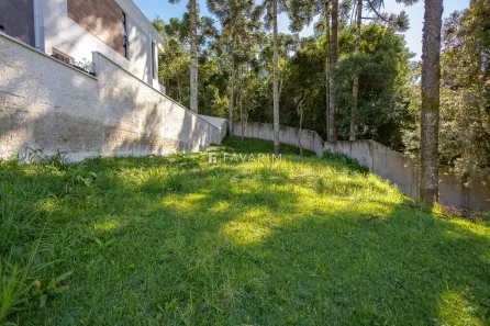 Lote/Terreno à venda, 360m² no Campo Comprido, Curitiba