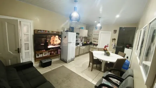 Casa com 2 Quartos à venda, 64m² no Maringá, Alvorada
