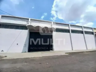 Casa com 1 Quarto para alugar, 920m² no Custódio Pereira, Uberlândia